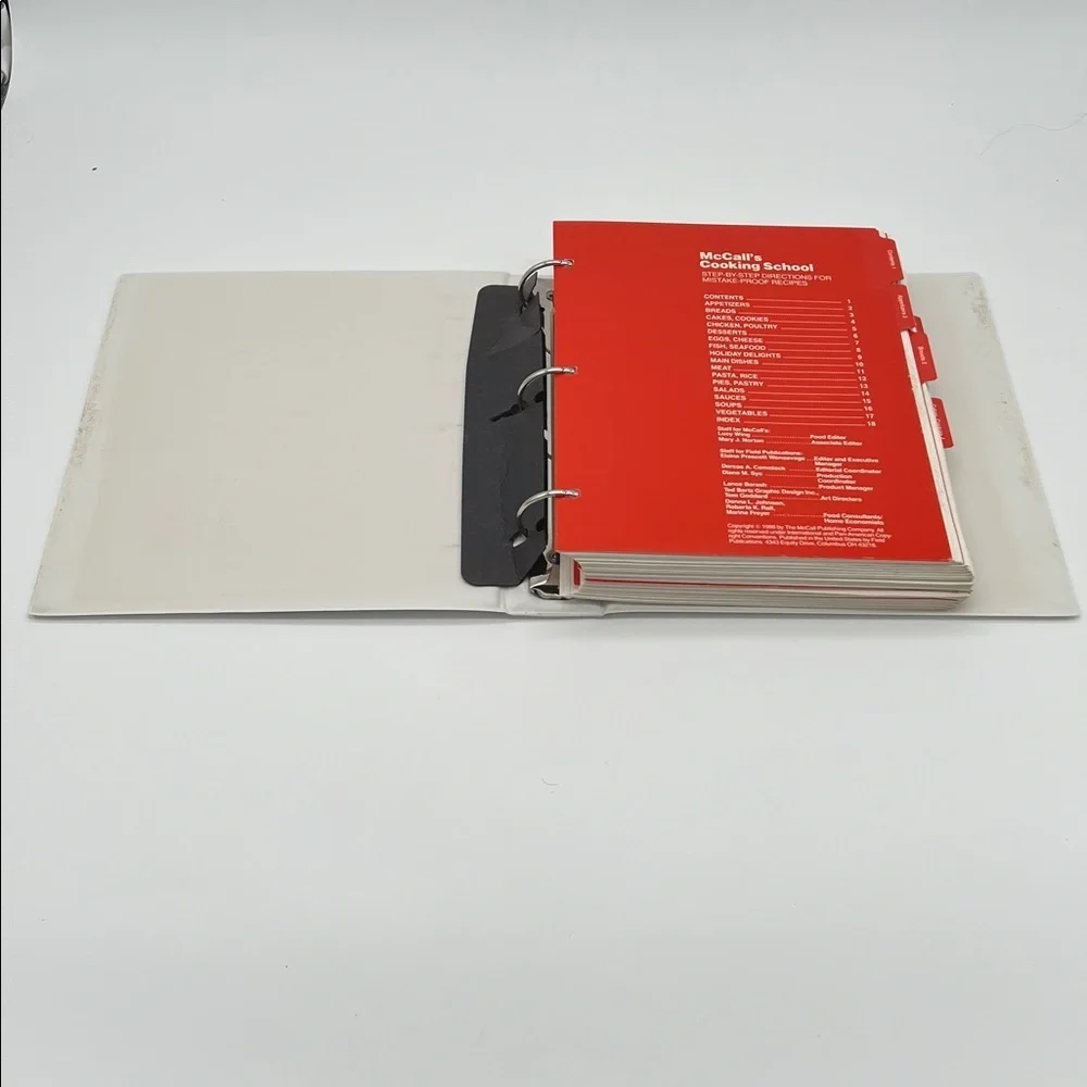 Vintage McCall's Cooking School Cookbook Color-Illustrated Recipes 3-Ring Binder
